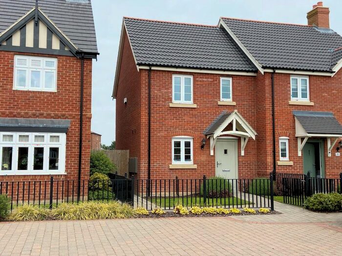 2 Bedroom Semi-Detached House To Rent In Field Drive, Wyberton, PE21