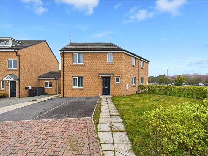 3 Bedroom Terraced House For Sale In Maling Close, Bishop Auckland, Co Durham, DL14