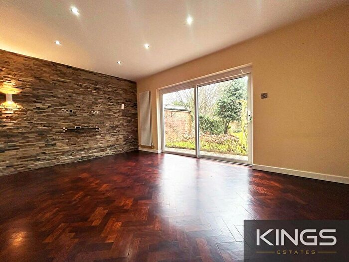 6 Bedroom Detached House To Rent In Westbourne Crescent, Southampton, SO17