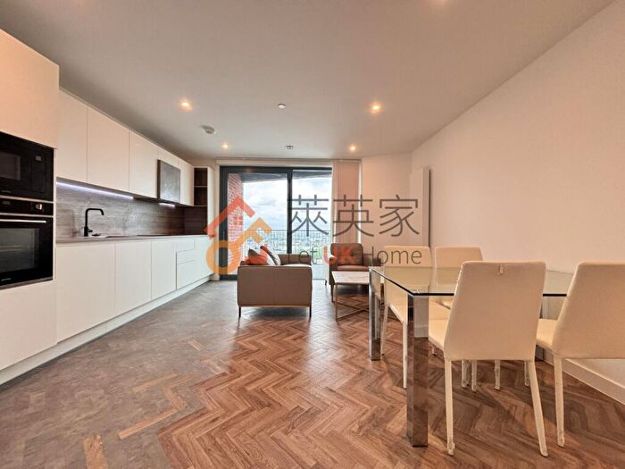 2 Bedroom Flat To Rent In Skyline Apartments, Makers Yard, London, E3