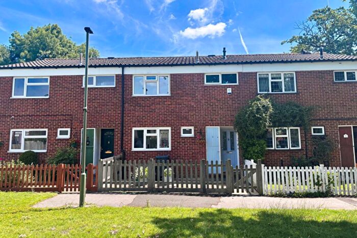 3 Bedroom Terraced House For Sale In Overstand Close, Beckenham, BR3