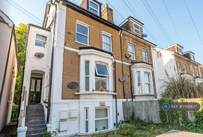 1 Bedroom Terraced House To Rent In Prince Road, London, SE25