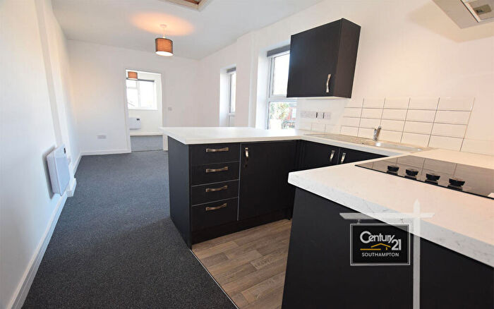 1 Bedroom Flat To Rent In |Ref: |, Shirley Road, Southampton, SO15