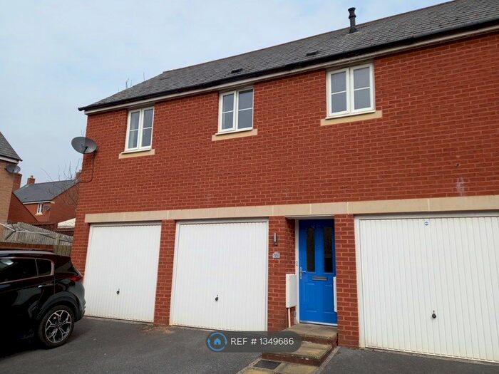 2 Bedroom Flat To Rent In Barle Close, Exeter, EX2