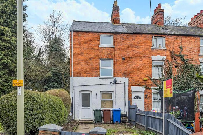 3 Bedroom End Of Terrace House To Rent In Banbury, Oxfordshire, OX16