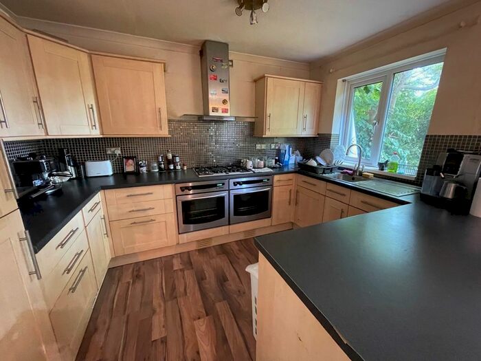 3 Bedroom Terraced House To Rent In Bristol Road, Edgbaston, Birmingham, B5
