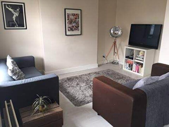 3 Bedroom Flat To Rent In Kirkdale, Sydenham, SE26