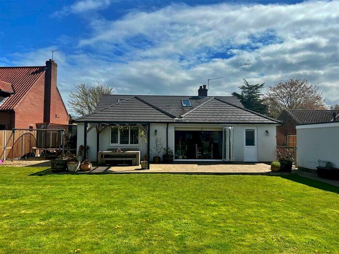4 Bedroom Detached Bungalow For Sale In Banningham Road, Tuttington, Norwich, NR11
