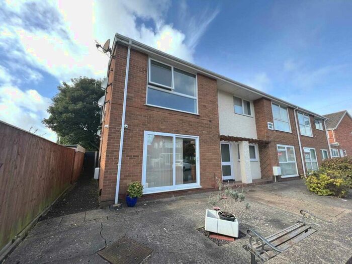 2 Bedroom Flat To Rent In Garfield Court, Elterwater Place, Blackpool, FY3