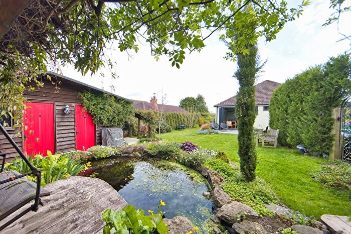 3 Bedroom Detached House For Sale In Westfield Lane, Etchinghill, Folkestone, Kent, CT18