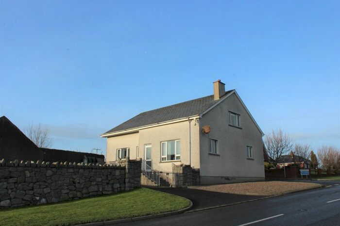 3 Bedroom Detached House For Sale In Maytown Road, Bessbrook, Newry BT35