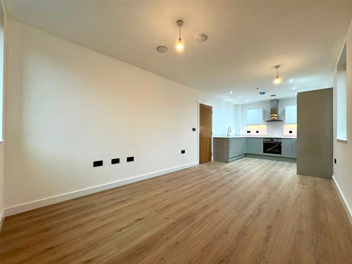 2 Bedroom Flat To Rent In Legge Lane, Birmingham, B1