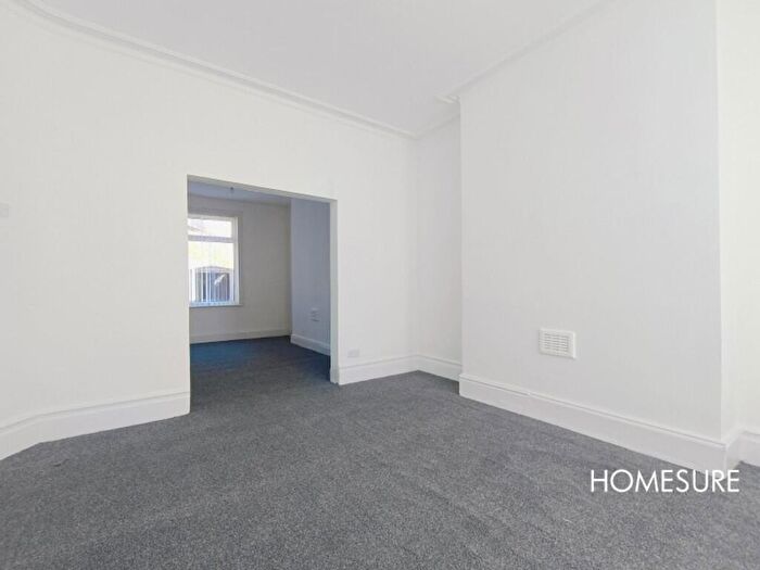 3 Bedroom Terraced House To Rent In Brookdale Road, Wavertree, L15