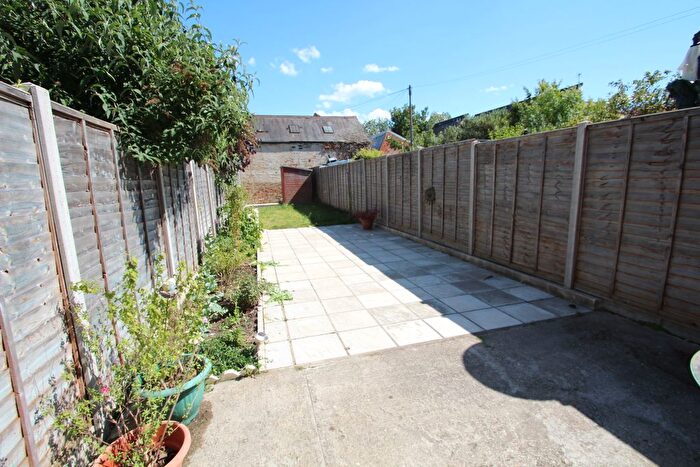 3 Bedroom Terraced House To Rent In Morland Road, Croydon, CR0