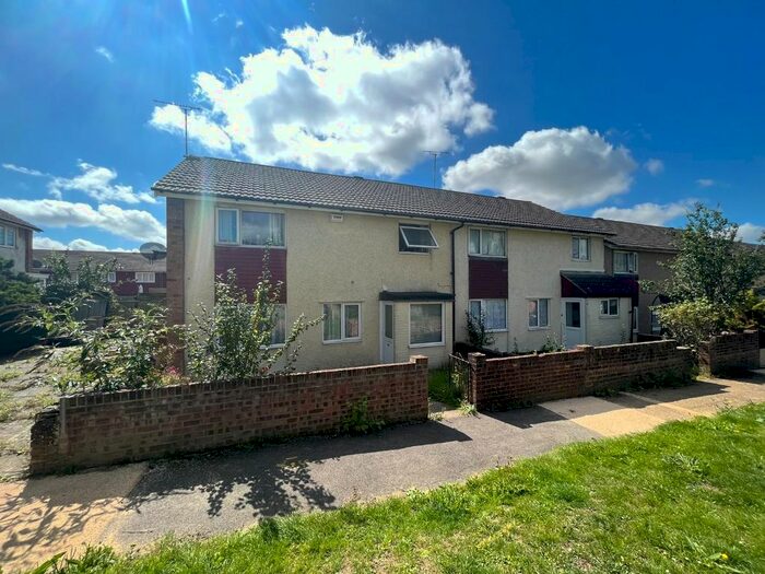 Property To Rent In Lynsted Close, Ashford, TN23