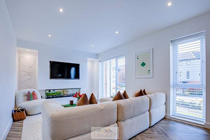 2 Bedroom Flat For Sale In Cherry Wood Way, Waverley, Rotherham, S60