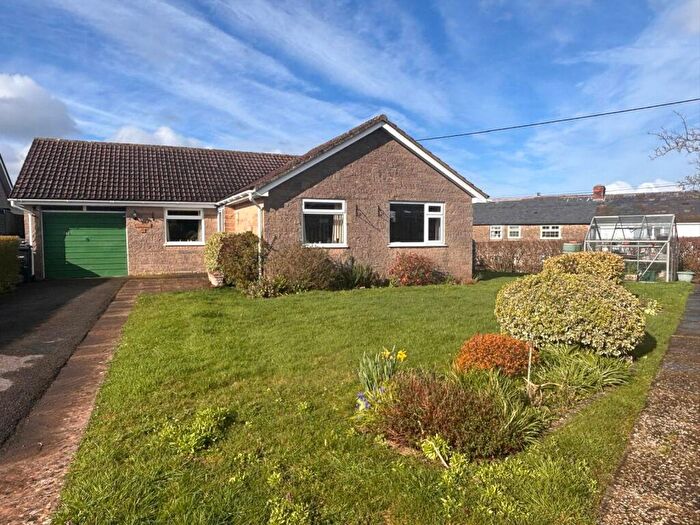 3 Bedroom Bungalow For Sale In Shearstones, Yetminster, Sherborne, Dorset, DT9