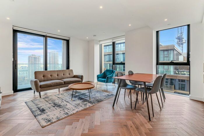 2 Bedroom Flat To Rent In Cashmere Wharf, London Dock, London, E1W