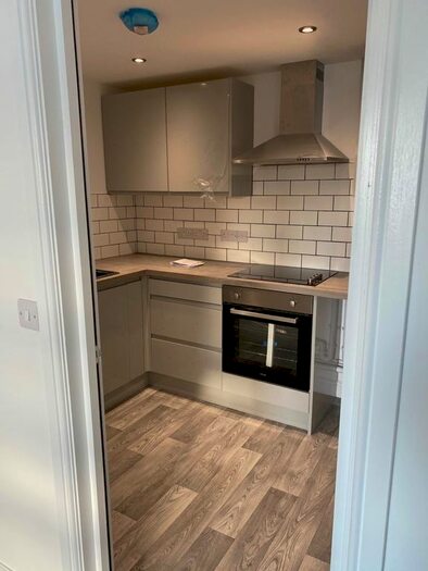 Studio To Rent In George Street, Dawley, Telford TF4