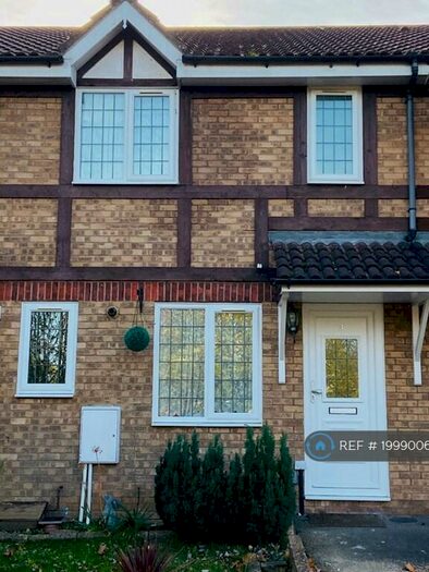 1 Bedroom Terraced House To Rent In Rockall Court, Slough, SL3