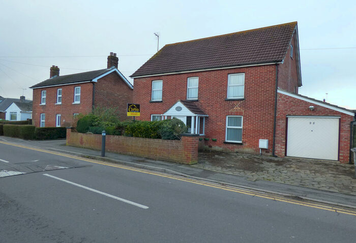 8 Bedroom Detached House To Rent In Canford Road, Bournemouth, Dorset, BH11