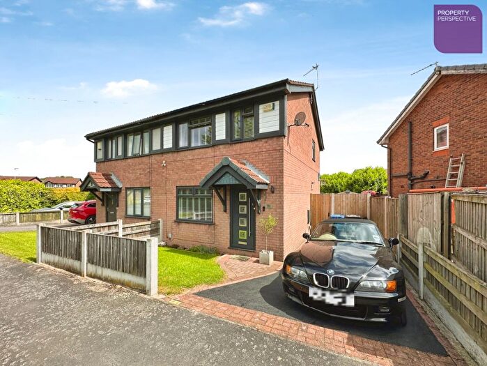 3 Bedroom Semi-Detached House For Sale In Howard Road, Culcheth, Warrington, WA3
