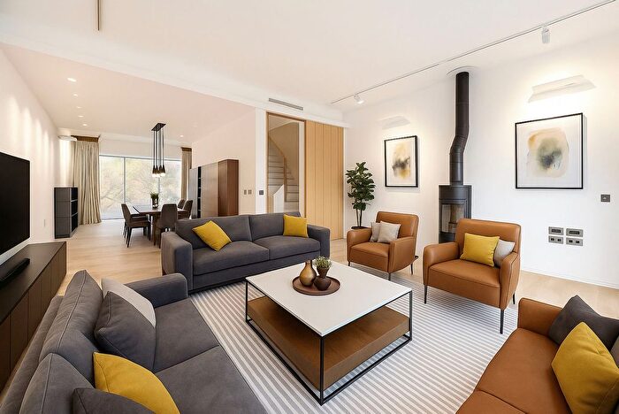 6 Bedroom Terraced House To Rent In Pangbourne Avenue, London, W10