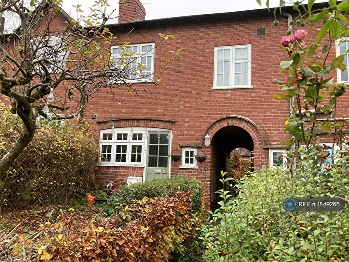 2 Bedroom Terraced House To Rent In The Square, Harborne, Birmingham, B17