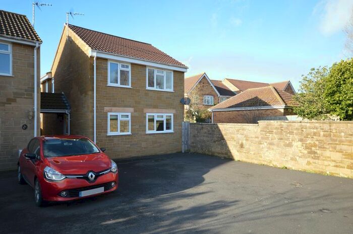 3 Bedroom Detached House To Rent In Birch Road, Martock, TA12