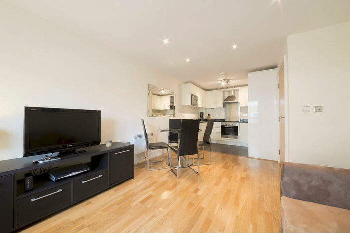 1 Bedroom Apartment To Rent In Cheshire Street, London, E2