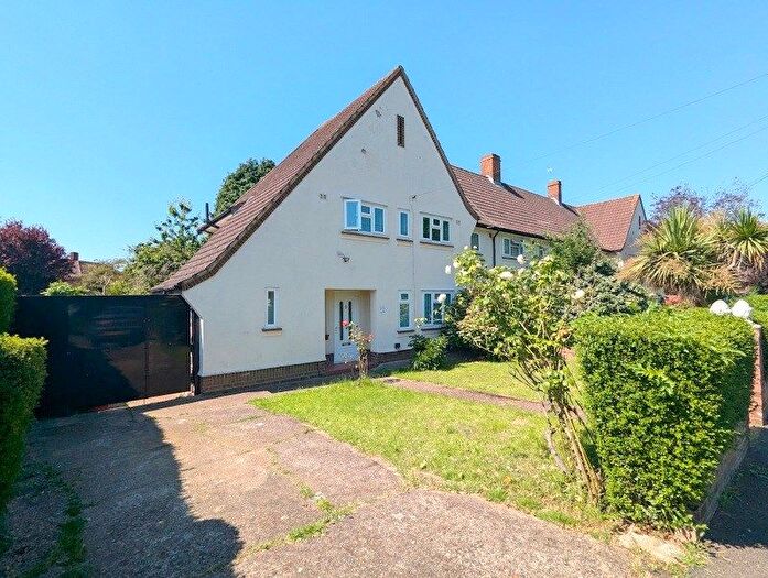 3 Bedroom Semi-Detached House To Rent In Green Man Lane, Feltham, TW14