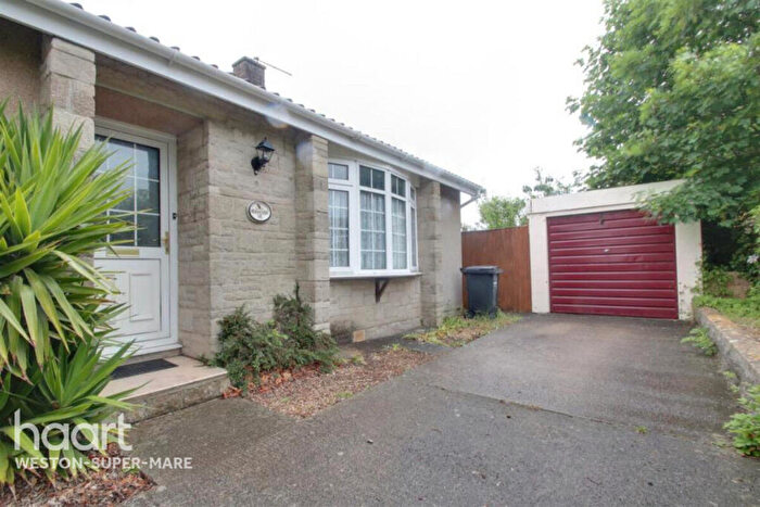 3 Bedroom Bungalow To Rent In Moor Lane, Weston-super-mare, BS24