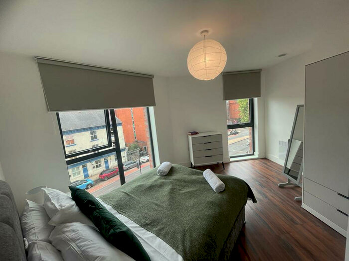 2 Bedroom Apartment To Rent In Chatham Street, Sheffield, South Yorkshire, S3