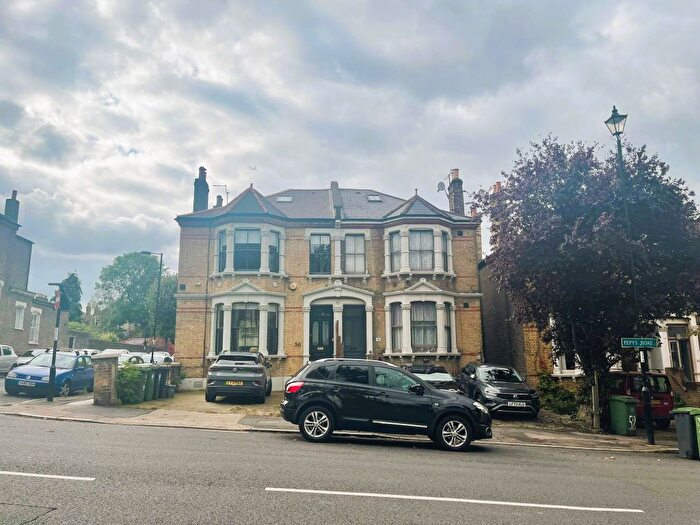 1 Bedroom Flat To Rent In Pepys Road, London, SE14