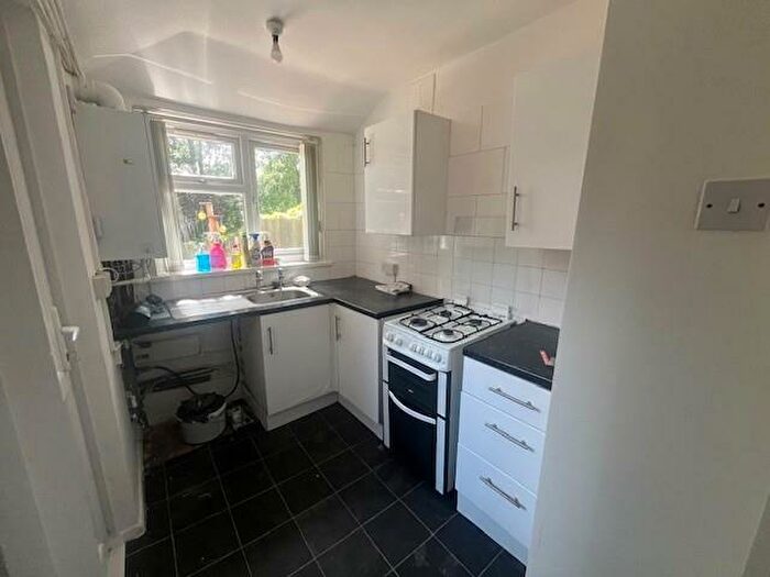 1 Bedroom Flat To Rent In Quinton Road, Harborne, Birmingham, B17