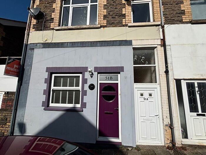 2 Bedroom Flat To Rent In Bedwlwyn Road, Ystrad Mynach, CF82