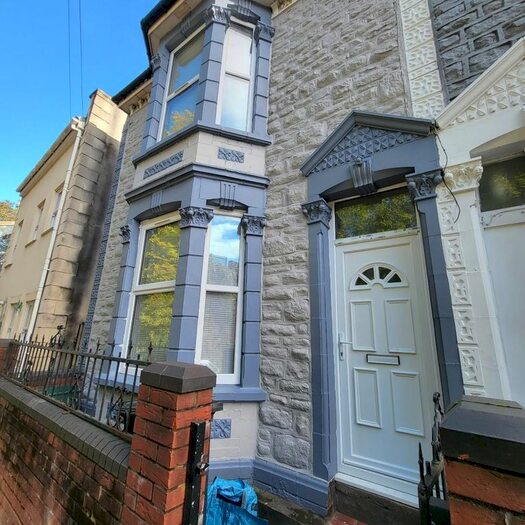 2 Bedroom Terraced House To Rent In Albion Road, Easton, Bristol, BS5