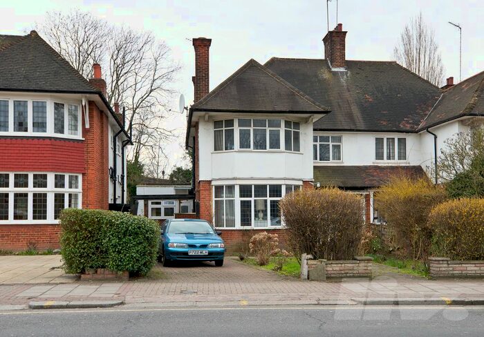 Studio To Rent In Finchley Road, Golders Green, NW11