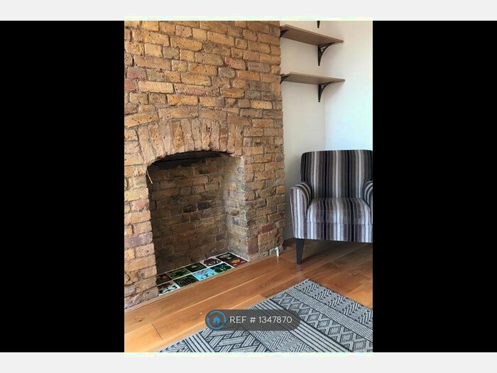 2 Bedroom Maisonette To Rent In Gladstone Avenue, London, N22