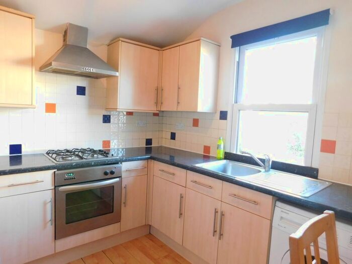 1 Bedroom Flat To Rent In Grosvenor Road, London, W7