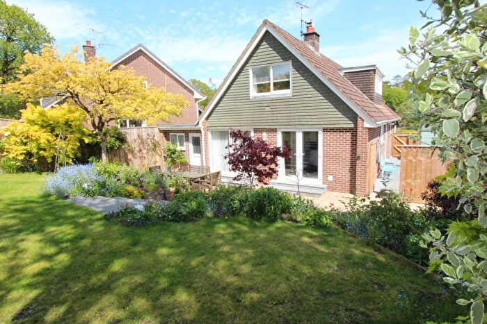 4 Bedroom Detached House For Sale In Beech Park, West Hill, EX11