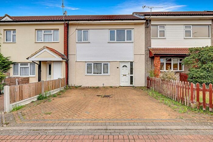 3 Bedroom Terraced House For Sale In Harlech Close, Pitsea, Basildon, Essex, SS13