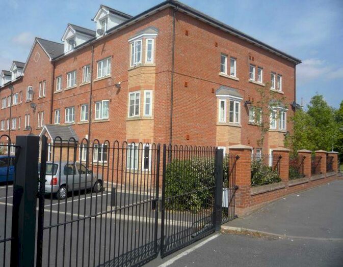 2 Bedroom Flat To Rent In Kingsburn Court, Burnage, M19