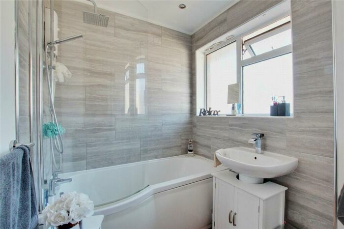 1 Bedroom Flat To Rent In Beechlands Court, Montpelier Road, East Preston, West Sussex, BN16