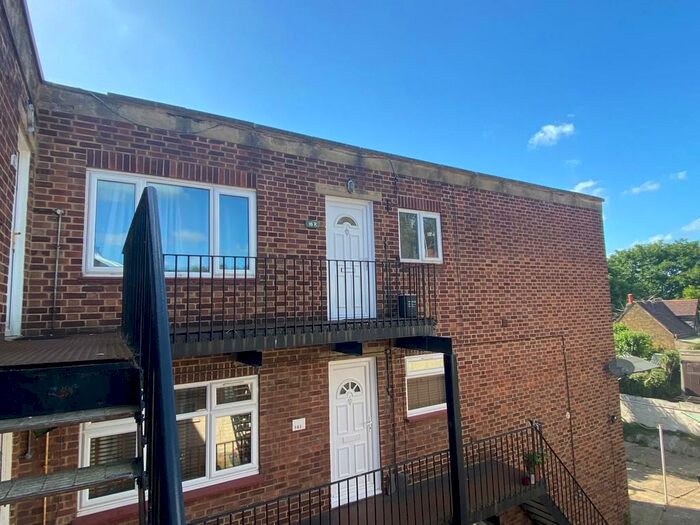 1 Bedroom Apartment To Rent In Kent Road, Gravesend, DA11
