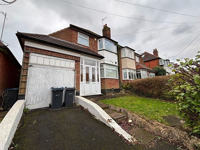 3 Bedroom Property To Rent In Harts Green Road, Harborne, Birmingham, B17