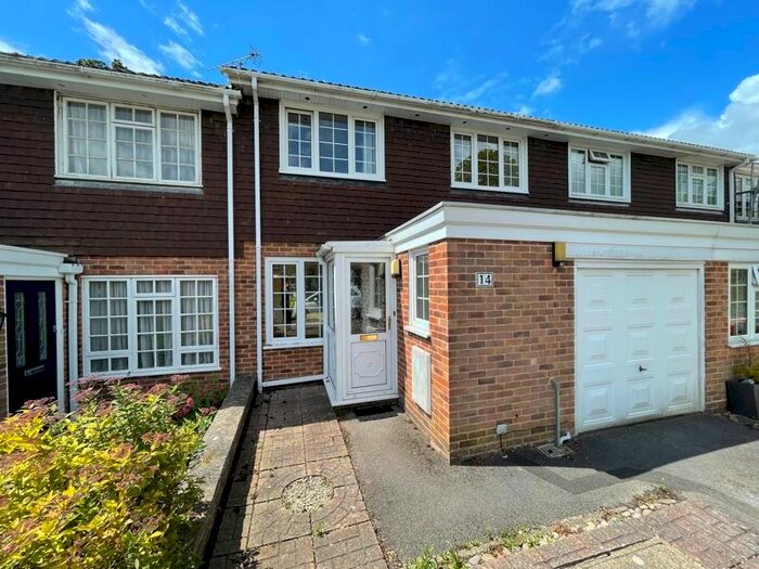 3 Bedroom Terraced House To Rent In Rosebank Close, Rownhams, Southampton, SO16
