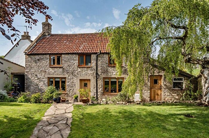2 Bedroom Character Property For Sale In Mill Lane, Timsbury, Bath, BA2