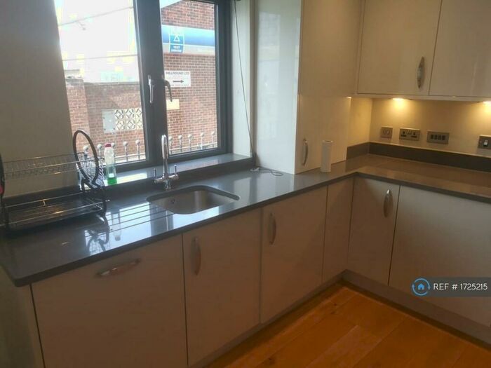 1 Bedroom Flat To Rent In Weldale Street, Reading, RG1