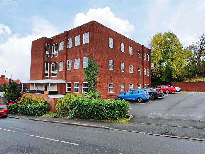 1 Bedroom Apartment To Rent In Flat A, Furlong Court, B63